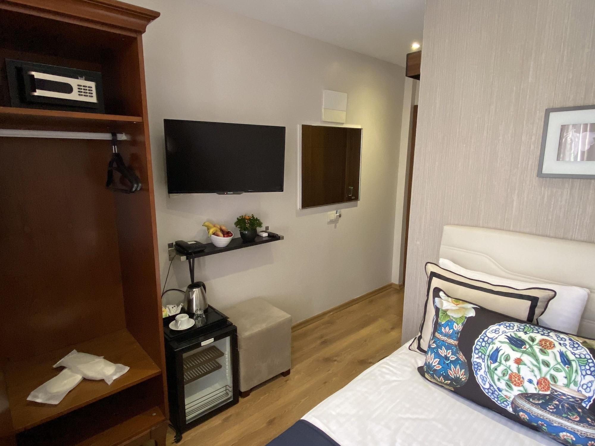 Four Doors Hotel Istanbul Exterior photo