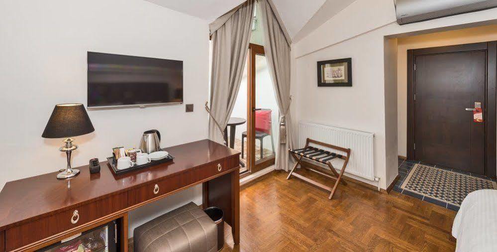 Four Doors Hotel Istanbul Exterior photo